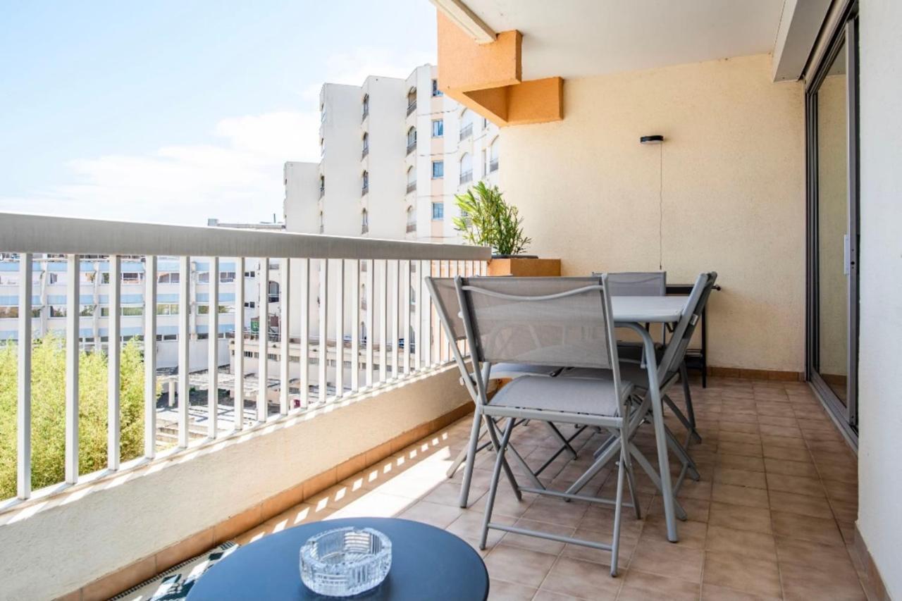 Superb Apartment Near The Port And The Sea Mauguio Bagian luar foto